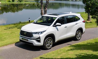 Toyota Innova Cross HEV